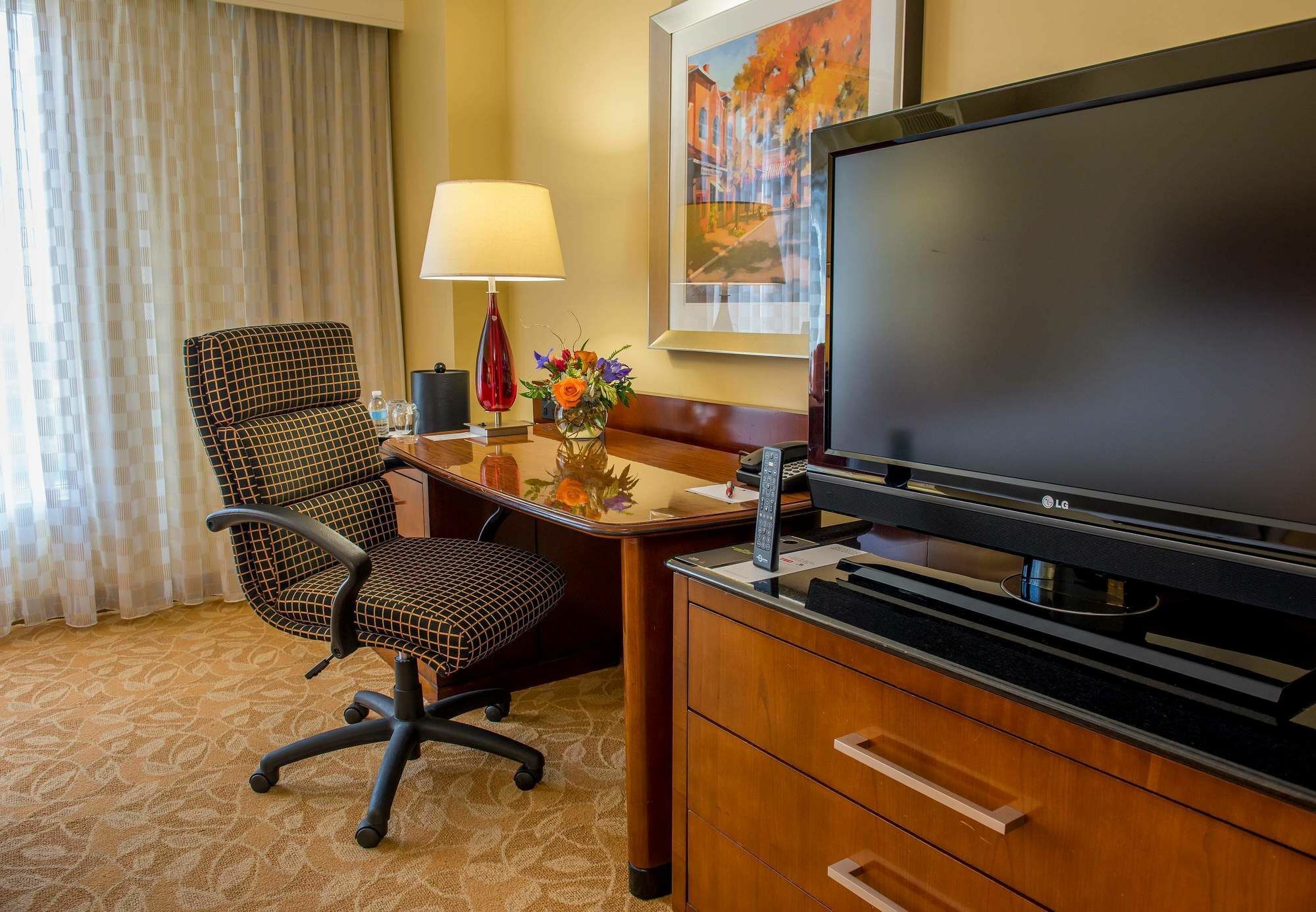 Raleigh Marriott City Center מראה חיצוני תמונה